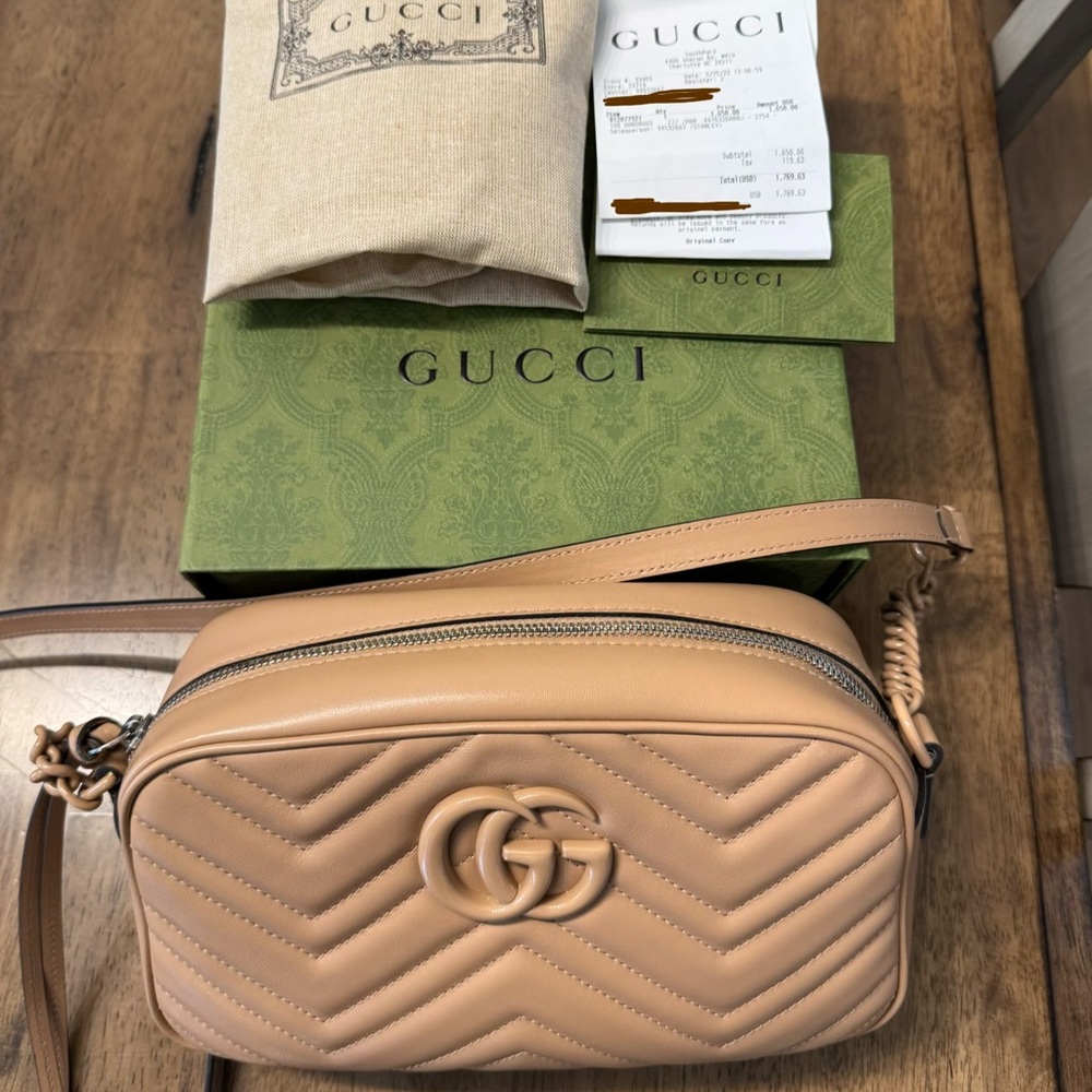 Authentic Gucci GG Marmont Small Bag